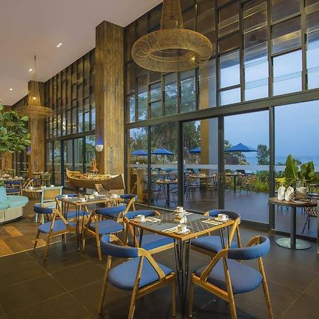 Swiss-Belresort Belitung Exteriör bild